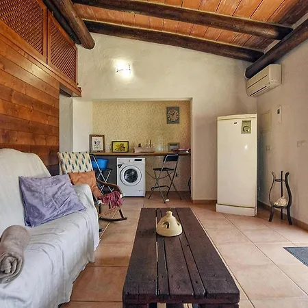 Spacious With Private Pool Holiday home *